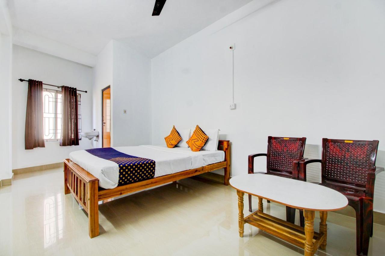 Spot On Hotel Samruddhi Residency Manipal Εξωτερικό φωτογραφία