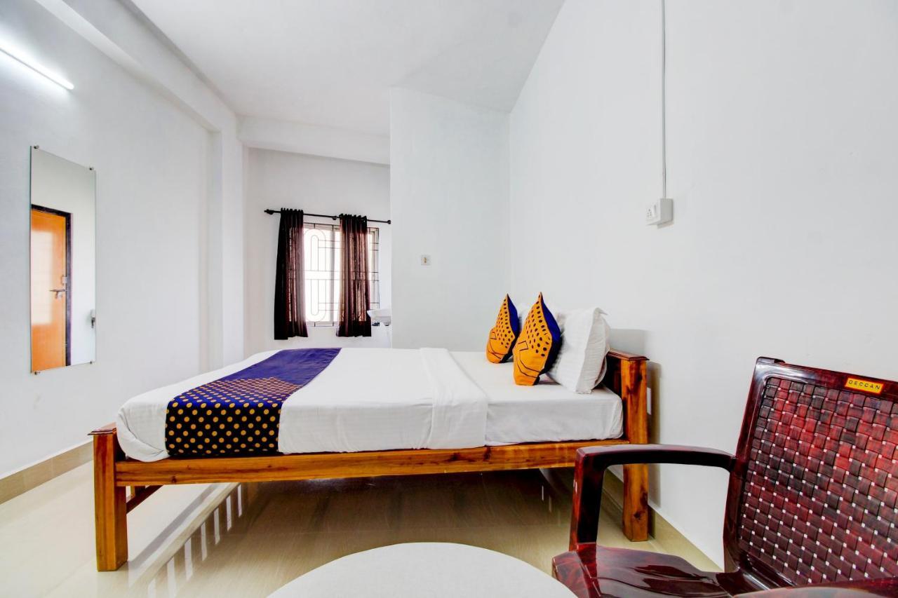 Spot On Hotel Samruddhi Residency Manipal Εξωτερικό φωτογραφία